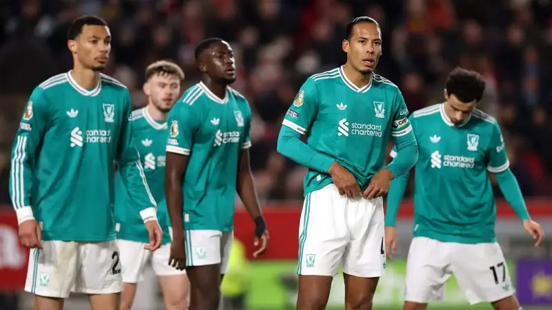Liverpool Tarihinde Unutulmaz Kötü Performans: 4. Takım Oldu! Liverpool, Brentford’a 3-2 Yenilerek Dördüncü Maçında da Kaybetti İngiltere Premier