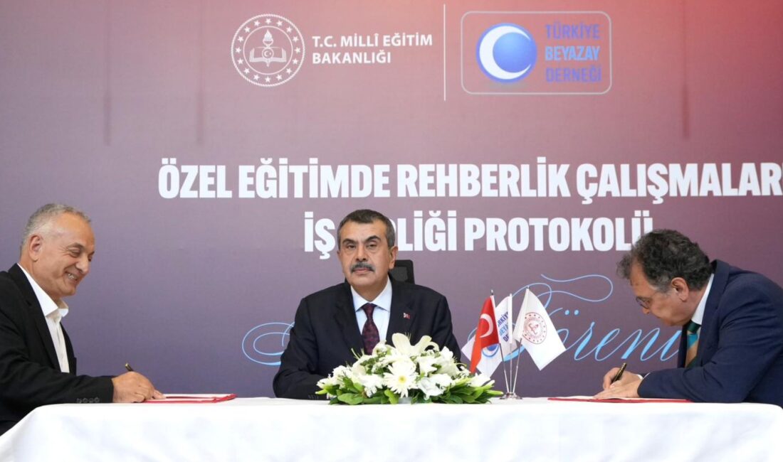 Bakan Tekin, Özel Eğitimde Rehberlik Çalışmaları Protokolü’nü İmzaladı Bakan Tekin’den