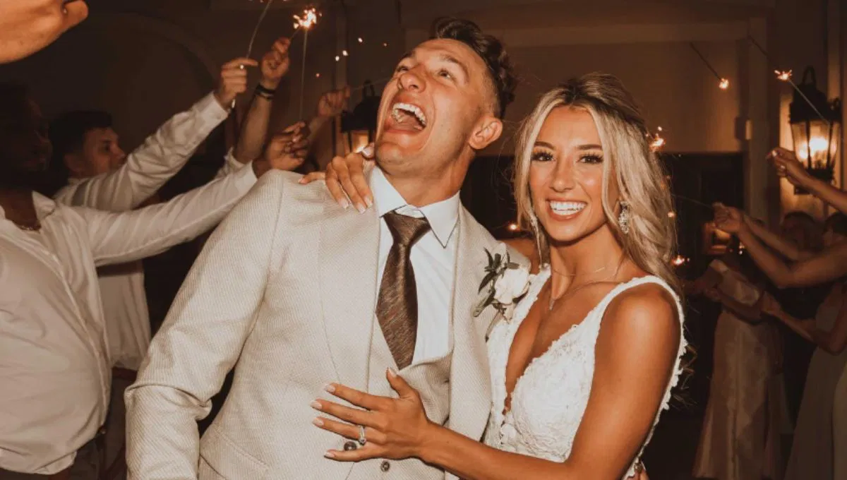 Scotty Miller'in Eşi Jenna Miller: NFL WR'nin Hayat Arkadaşı Hakkında Her Şey logo