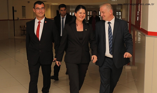 Flaş Gelişme: Volkan Akgüngör Mazbatasını Aldı, Resmen Göreve Başladı CHP