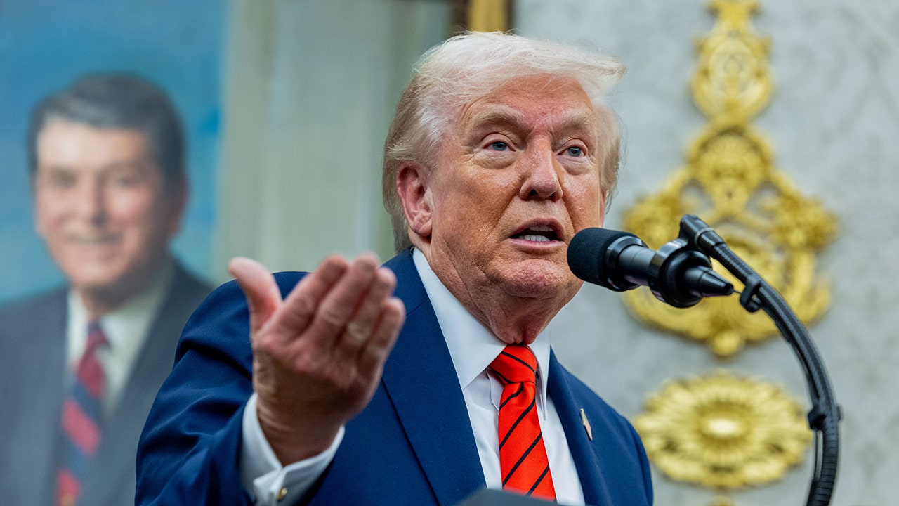 Trump Charlie Kirk Madalyasi Oncesi Israil ve Misiri Ziyaret Edecek