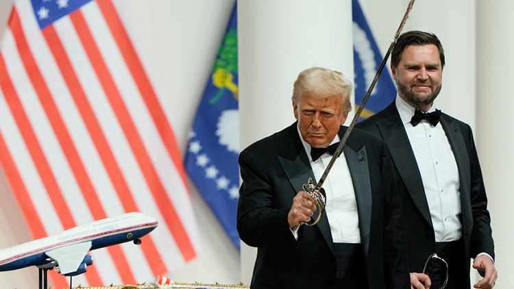 Trump, Pentagon’a Nükleer Silah Testlerine Başlama Talimatı Verdi Nükleer Testlerin