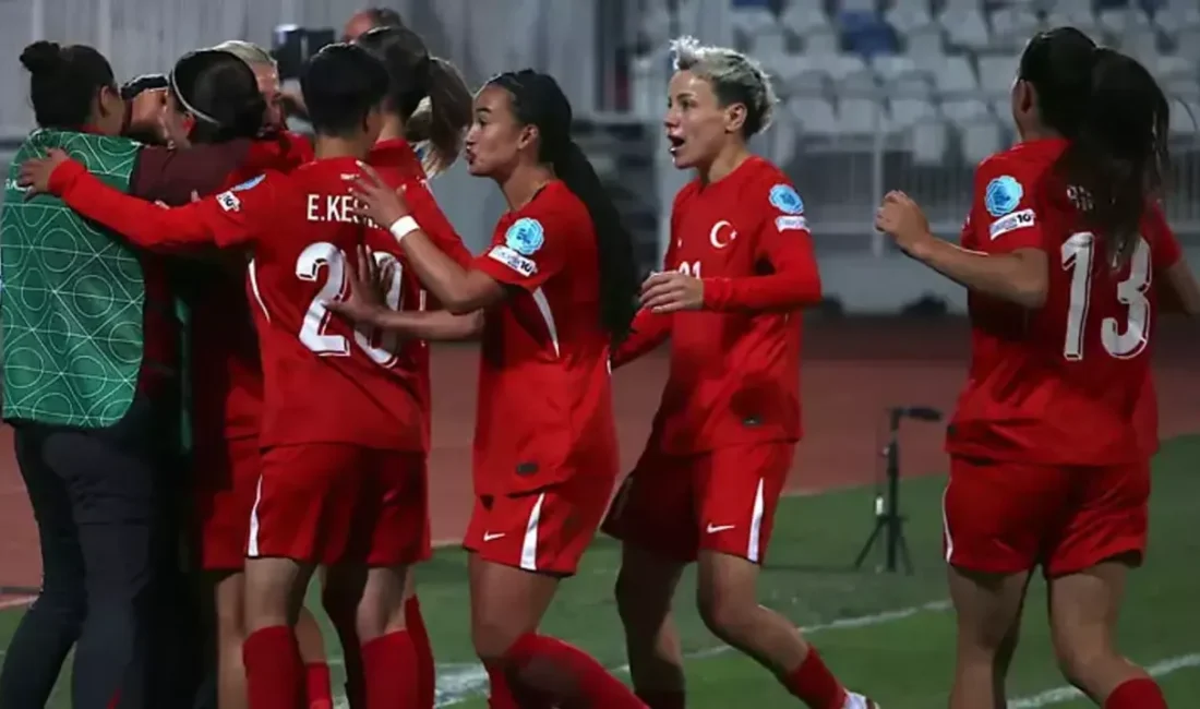 Ücretsiz Biletler! İzmir’de Kadın Futbol Takımı, Kosova ile Karşılaşıyor Gürsel Aksel Stadyumu’nda Taraftarlara Ücretsiz Bilet Fırsatı Türkiye Futbol Federasyonu,