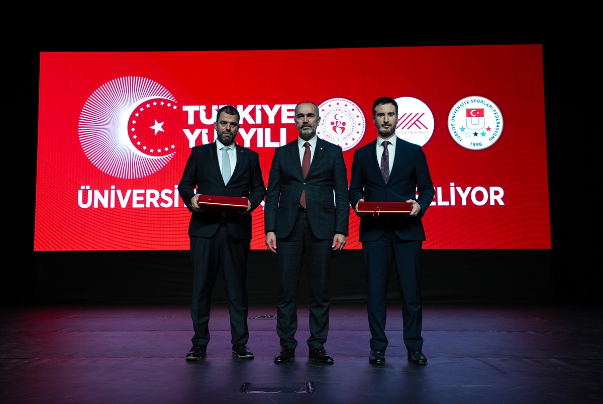 Türkiye üniversite Sporları Günü: Anadolu Ajansı’na Basın Özel Ödülü Ödül