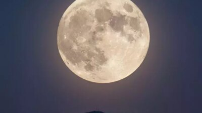 Süper Dolunay: Koç ve Boğa Burçları İçin Değişim Zamanı Bugün