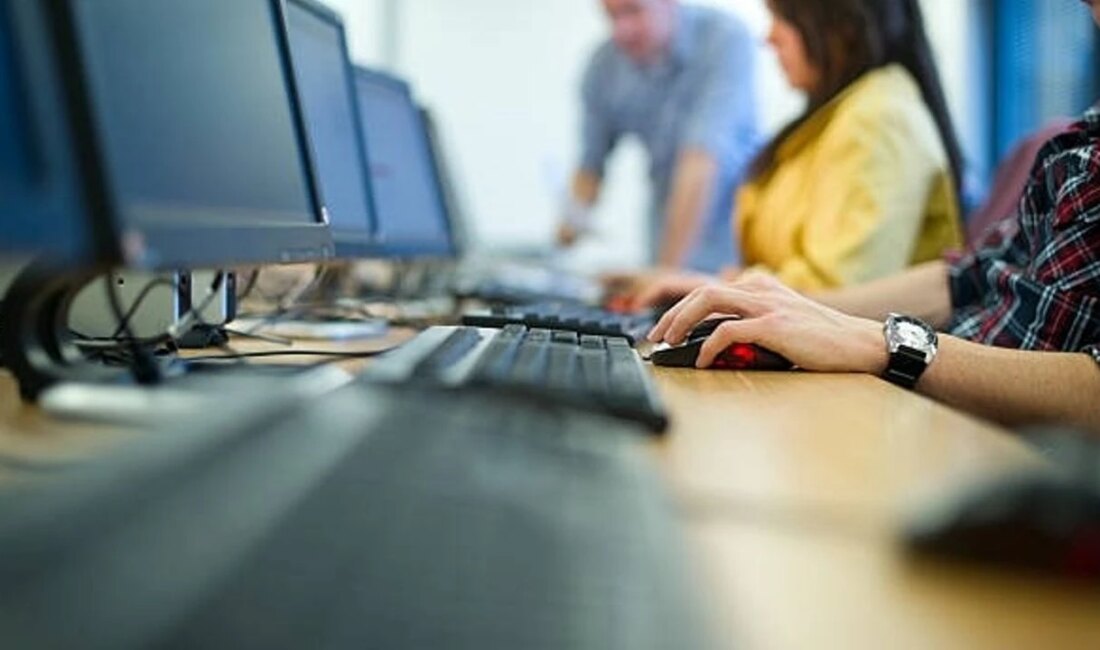 Kırşehir Ahi Evran Üniversitesi’nde Dijital Sınav Yeniliği Dijital Dönüşüm ile