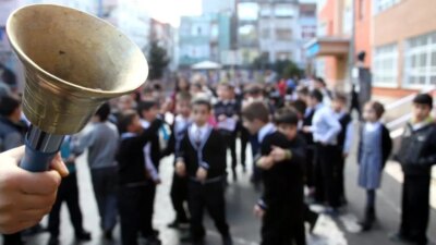 2025-2026 Eğitim Öğretim Yılı Başladı Öğrenciler ve Öğretmenler Ders Başında