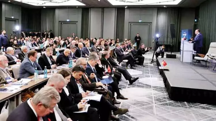 Türkiye’nin Otomotiv Sektörü: Yatırım Fırsatları ve Rekabet Avantajları Türkiye’nin Güçlü