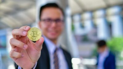 bitcoin ve Dolar Arasındaki Dinamik İlişki: kripto Yatırımcıları İçin Kapsamlı