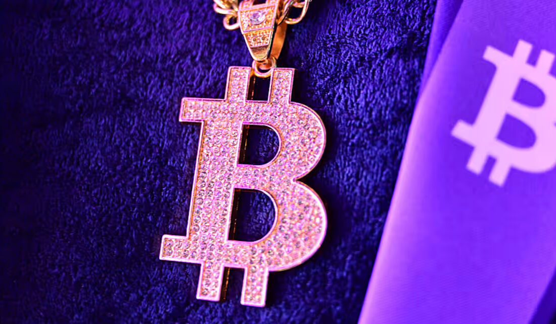 Bitcoin, XRP ve Diğer Kripto Paralar Düşüşte: Hükümet Kapanmasının Sonu