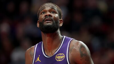 Lakers, Utah Jazz ile Karşılaşıyor: LeBron ve Ayton Unvanından Güç