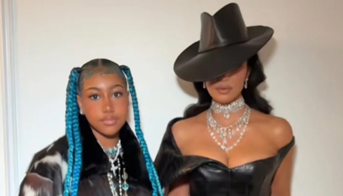 North West’in Annesinin Met Gala Elbisesi Üzerine Eserleri North West’in