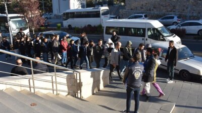 Sahte kripto Yatırımlarında Dolandırıcılık: Nevşehir’de 39 Kişi Gözaltında kripto Yatırımları