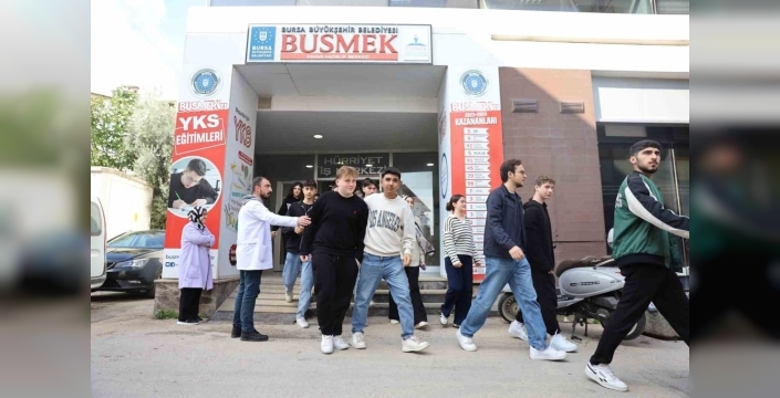 Bursa’da Deprem Tatbikatı: 600 Öğrenci ve 45 Öğretmen Bilinçlendirme Sürecinde