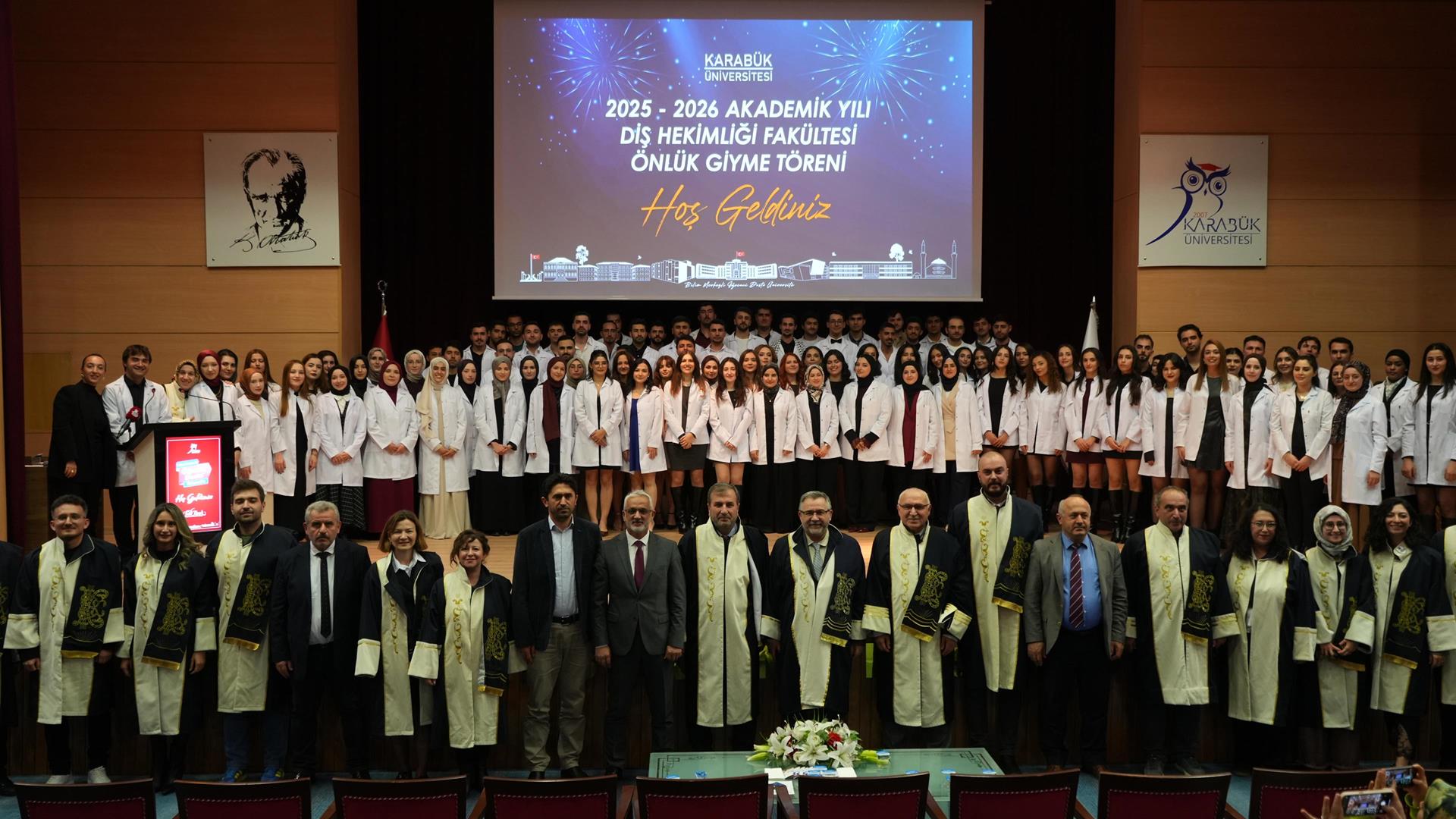 Dis Hekimligi Onluk Torenine Dunyadan Yogun Ilgi Odu