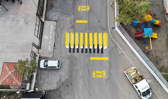 Hatay Dörtyol’da Yaya Geçidine 3 Boyutlu Görünüm Kazandırıldı Öğrenci Güvenliği