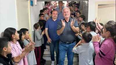 İskenderun Ticaret ve Sanayi Odası İlkokulu’nda Duygusal Veda Niyazi Köse,