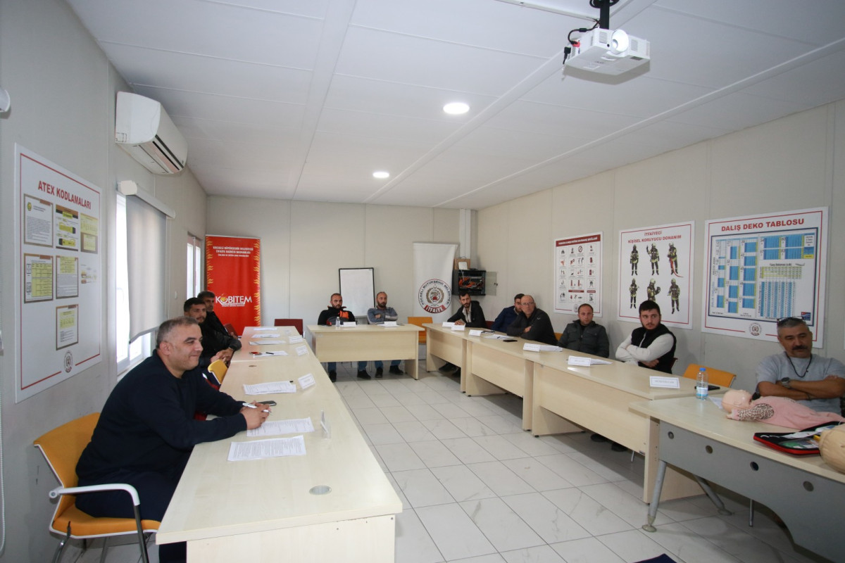 Eğitimde Hayat Kurtaran MEB Açıklamaları: Öğretmen Atama ve Sınav Takvimi Egitimde Hayat Kurtaran MEB Aciklamalari Ogretmen Atama ve Sinav Takvimi