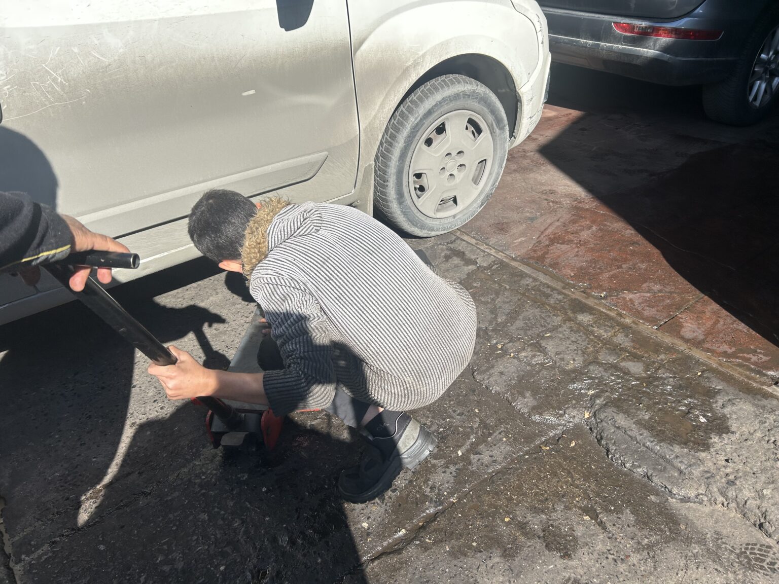 Eğitimde Yeni Müfredat: MEB, Yoksul Çocukları İş Gücüne Mi Dönüştürüyor? Egitimde Yeni Mufredat MEB Yoksul Cocuklari Is Gucune Mi Donusturuyor