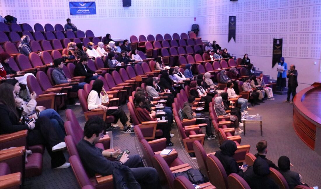 Atatürk Üniversitesi Diplomasi Akademisi 11. Yılında Yeni Eğitim Fırsatları Sunuyor