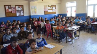 Kamu ve Özel Okullar Arasındaki Eğitim Eşitsizliği Alevleniyor Eğitimde Sınıfsal