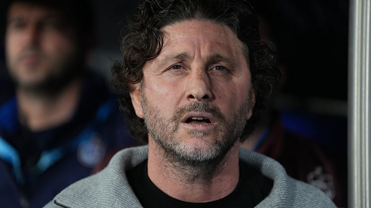 Trabzonspor Teknik Direktörü Fatih Tekke, Başakşehir Galibiyetinin Ardından Açıklamalarda Bulundu