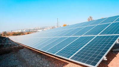 Türkiye’nin Yenilenebilir Enerji Yarışmaları: 650 Megavatlık Güneş Enerjisi Projeleri Giriş: