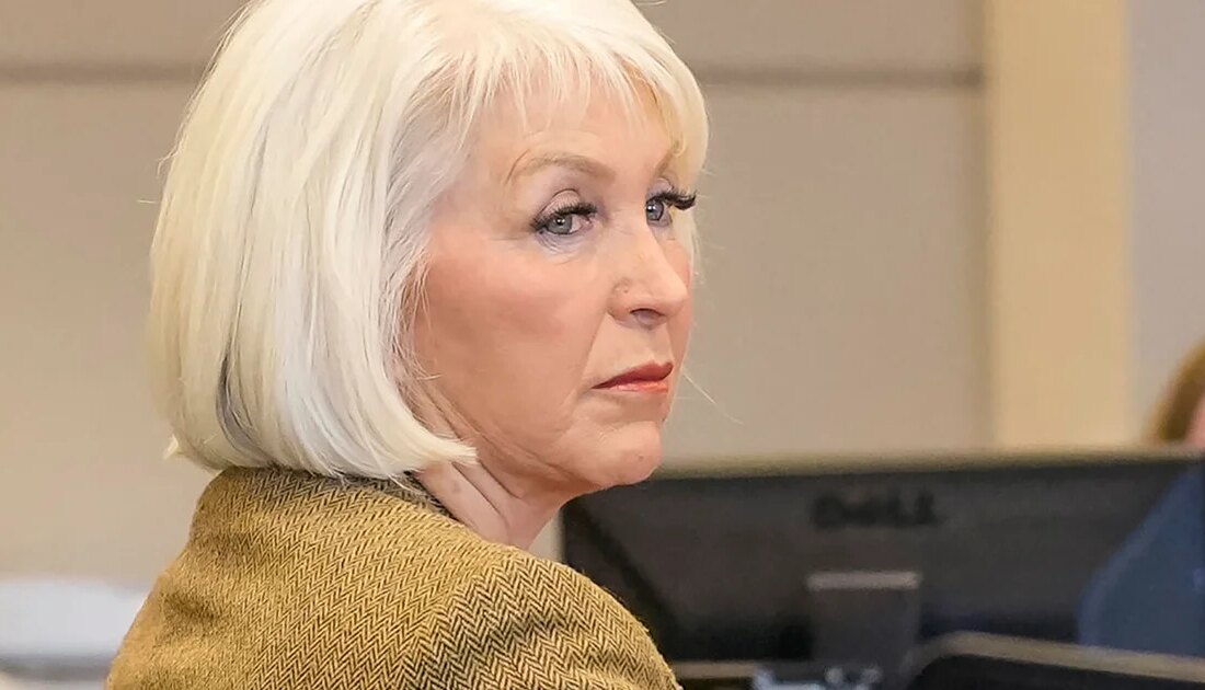 Colorado İdaresi, Tina Peters’in Federal Kimliğine Geçişine Karşı Çıkıyor Colorado