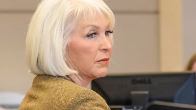 Colorado İdaresi, Tina Peters’in Federal Kimliğine Geçişine Karşı Çıkıyor Colorado