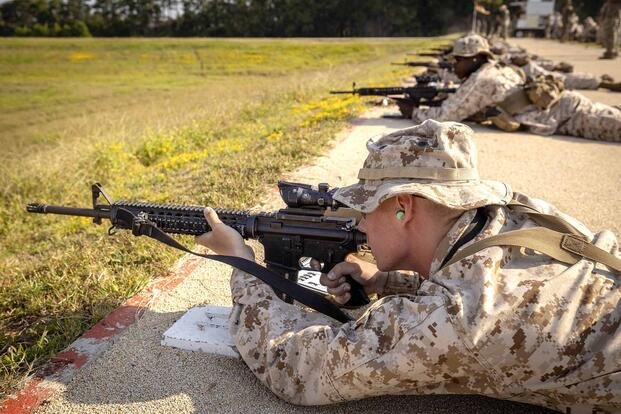 Parris Island’da Eğitimde Bir Recrutun Silahla Yaralanması Mesele Nedir? Marine