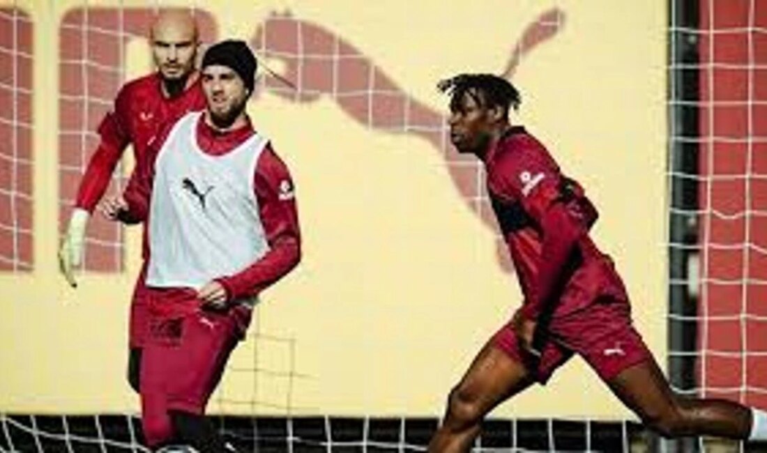 Galatasaray Takımı Kemerburgaz Tesisleri’nde Yoğun Antrenman Gerçekleştirdi Antrenman Detayları ve