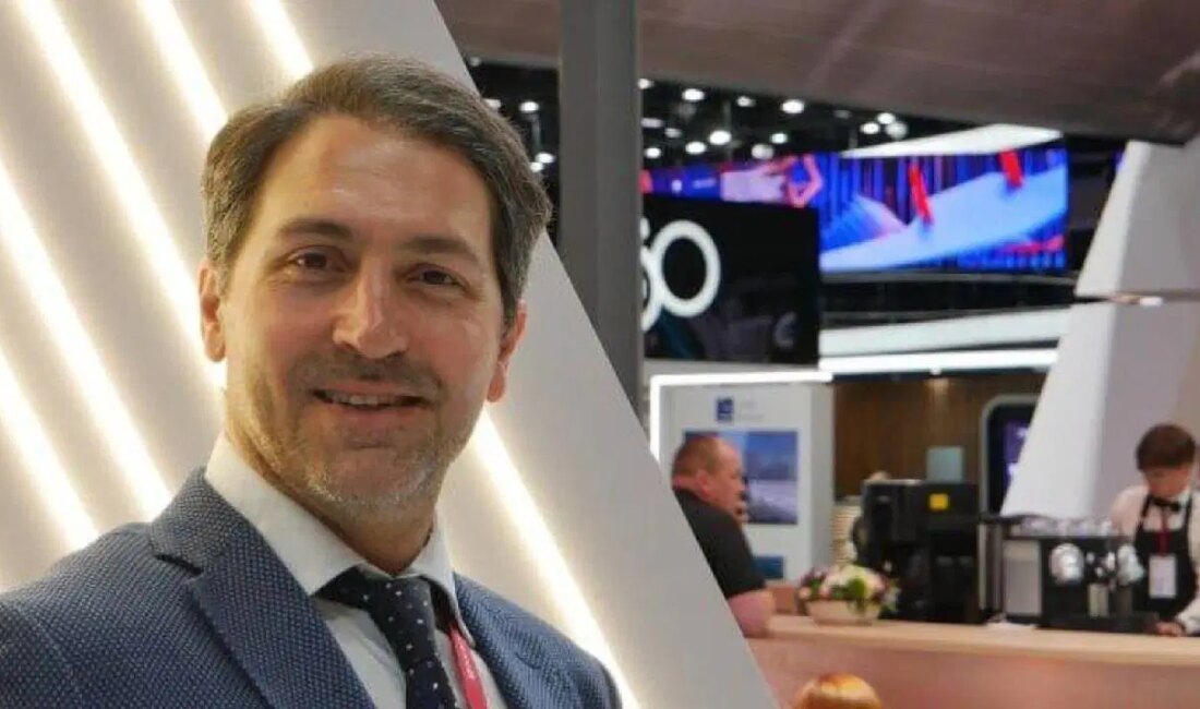 Okay Deprem, Belarus’ta Kötü Muamele Nedeniyle Özür Talep Ediyor Gazeteci