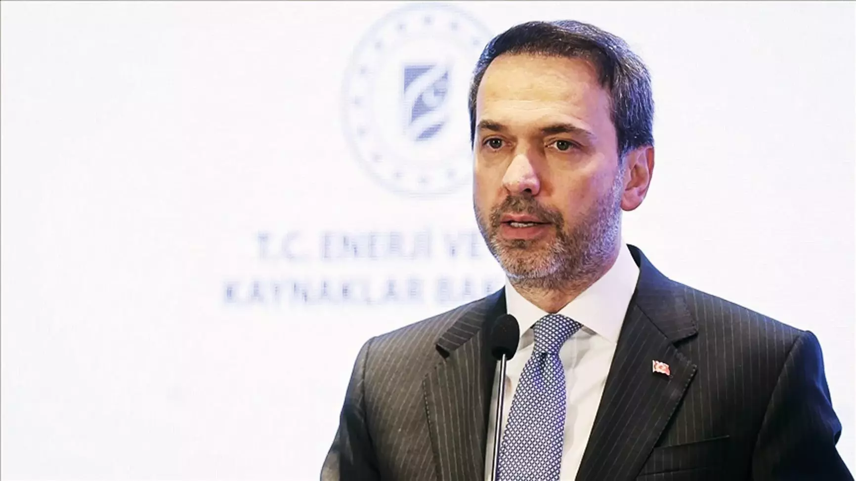 Güneşten Gelen Enerjiyle 500 Bin Hane: Yatırım, Faiz ve Kredi Dönüşümü Gunesten Gelen Enerjiyle 500 Bin Hane Yatirim Faiz ve Kredi