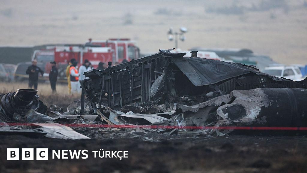 C-130 Askeri Kargo Uçağı Gürcistan’da Düştü: 20 Asker Hayatını Kaybetti