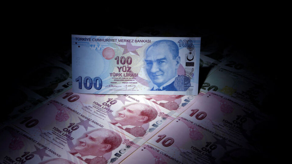 Faiz Oranları ve Tahvil İhaleleri Üzerine Değerlendirme Hazine ve Maliye