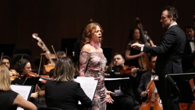 İstanbul Devlet Senfoni Orkestrası Özel Konser ile Dinleyenleri Büyüledi İDSO