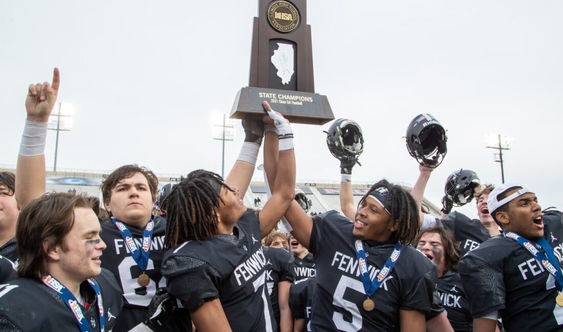 Illinois Yüksekokul Spor Derneği Futbol Şampiyonası Maçları İptal Edildi Kar