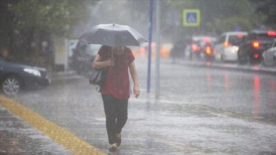 İstanbul ve Çevresi İçin Kuvvetli Sağanak Yağış Uyarısı Meteoroloji Genel