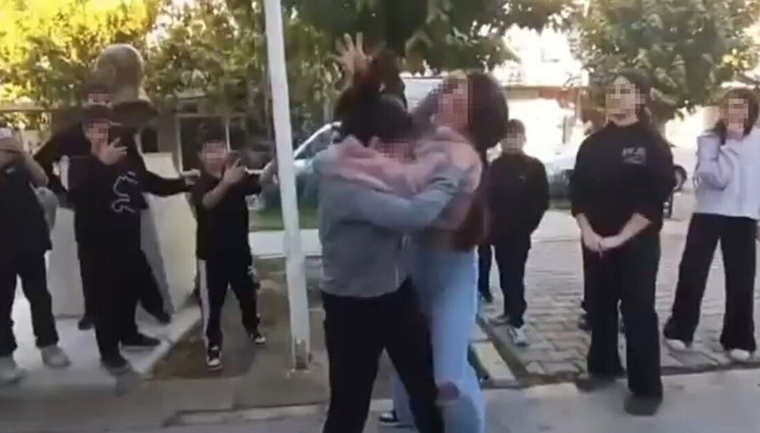 İzmir’de Ortaokulda Kavga: Öğrencilerin Tepkisi Üzerine Düşündüren Anlar Buca’daki Ortaokulda