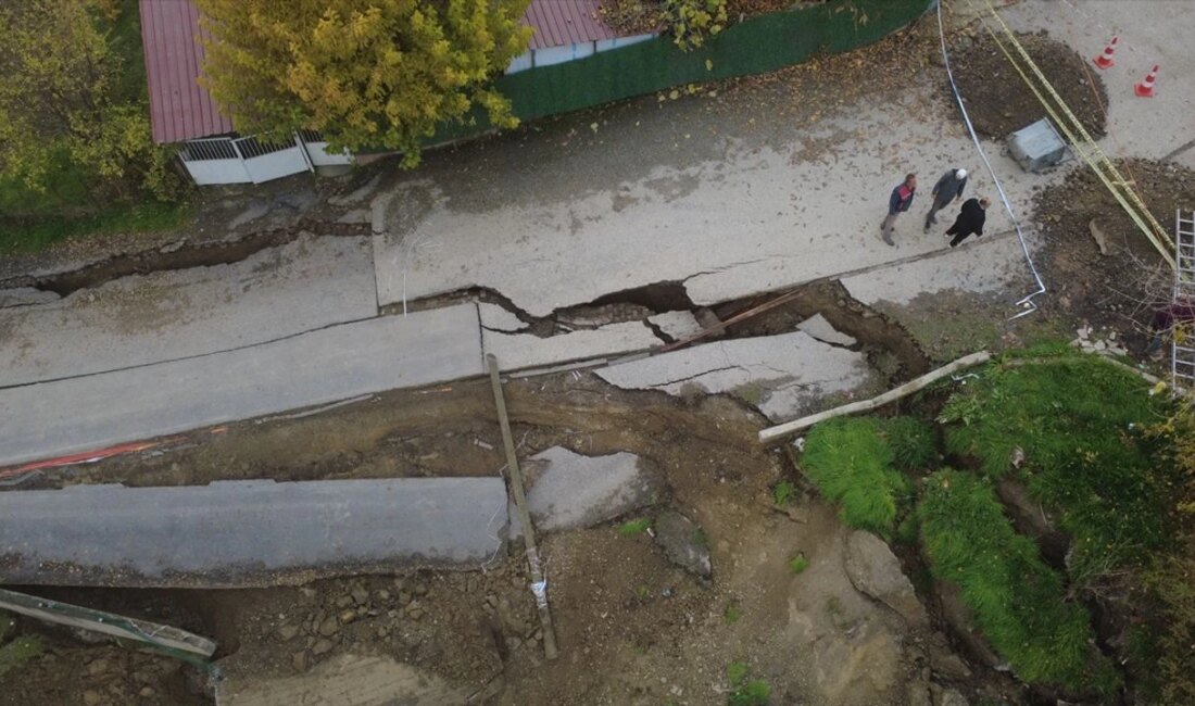 Karabük’te Okul İnşaatı Yanında Çökme Olayı Karabük’teki Olayın Detayları Karabük’ün