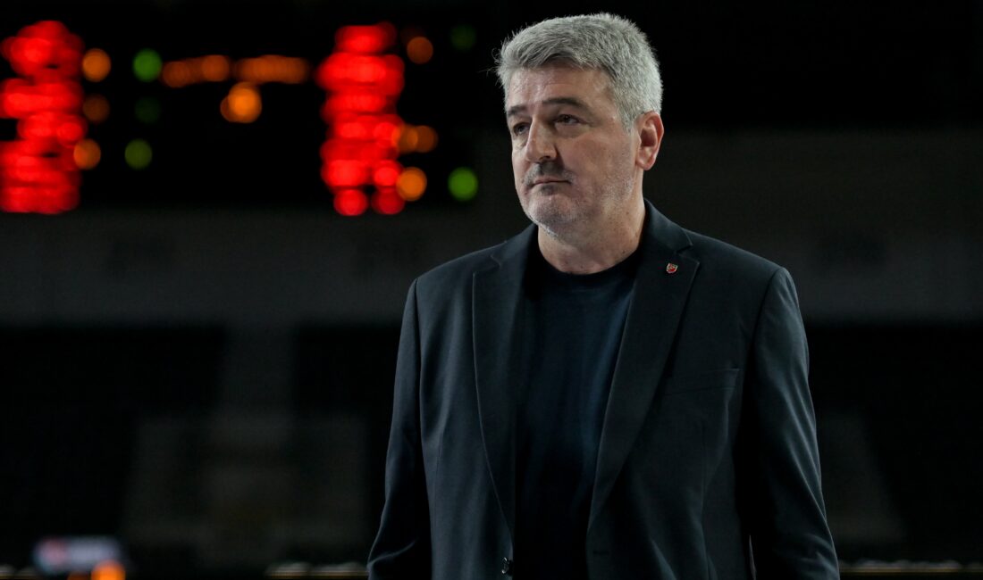 Karşıyaka, Türk Telekom’a Yenilerek Antrenör Değişikliğine Gitti Karşıyaka’nın Zorlu Deplasmana