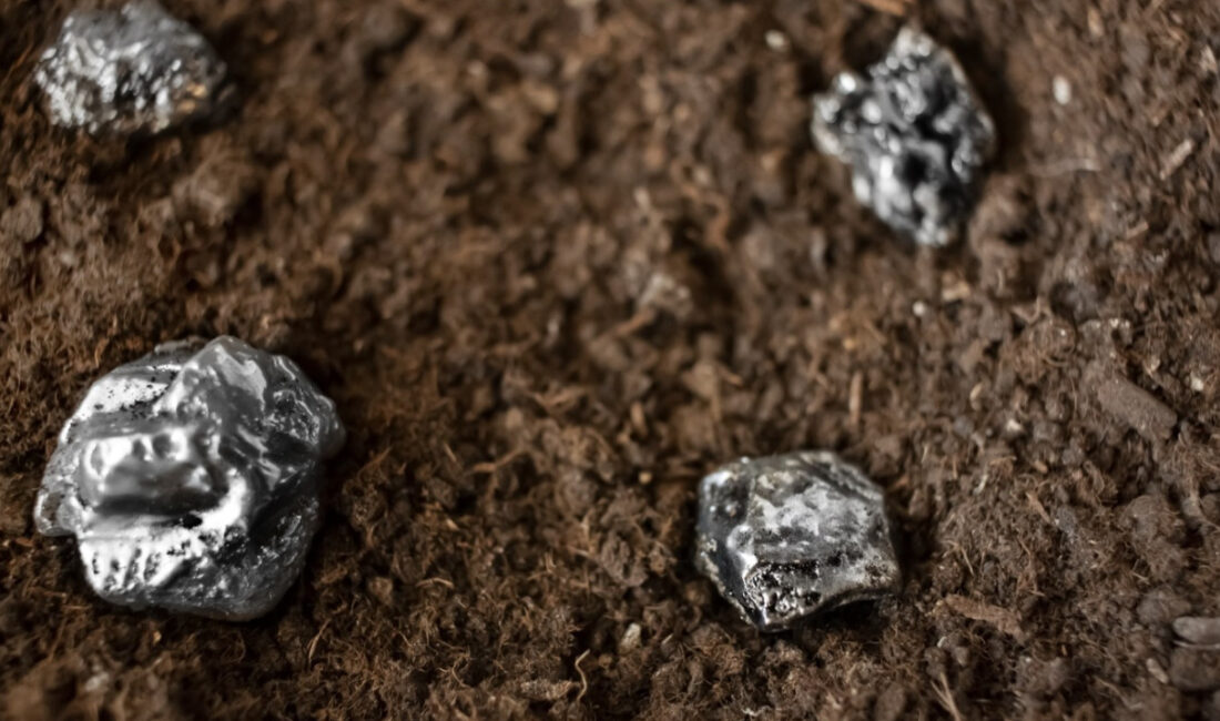 Batı’nın Çin’e Bağımlılığını Azaltma Çabaları: Nadir Toprak Elementleri Krizi Yerli