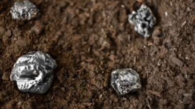 Batı’nın Çin’e Bağımlılığını Azaltma Çabaları: Nadir Toprak Elementleri Krizi Yerli