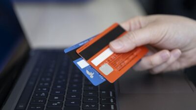 Türkiye’de Kredi Kartı Nakit Çekimlerine Saat Kısıtlaması Getirildi Yüksek Enflasyon