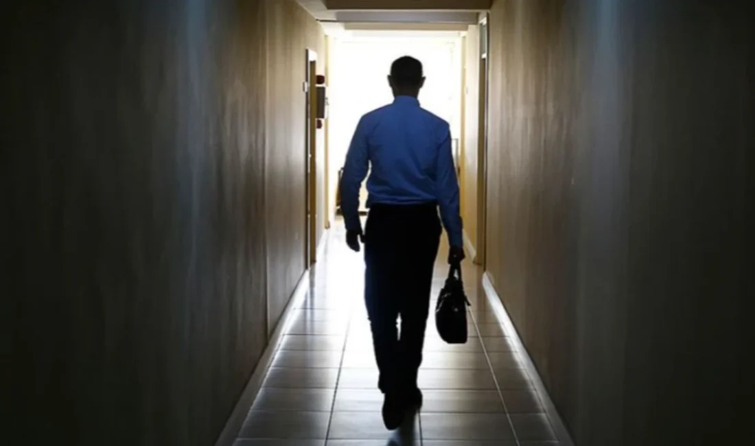 Küresel Şirketler İşten Çıkarma Dalgasıyla Ekonomiyi Titriyor! Ekonomik Durgunlukta İstihdamda Radikal Daralmalar: Yapay Zeka Etkisi Dünya Genelinde