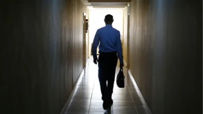 Ekonomik Durgunlukta İstihdamda Radikal Daralmalar: Yapay Zeka Etkisi Dünya Genelinde