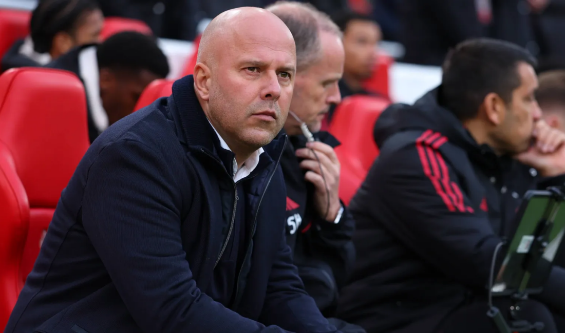 Liverpool, Slot’a Desteğini Sürdürüyor Liverpool’da Arne Slot Üzerindeki Baskı Artıyor