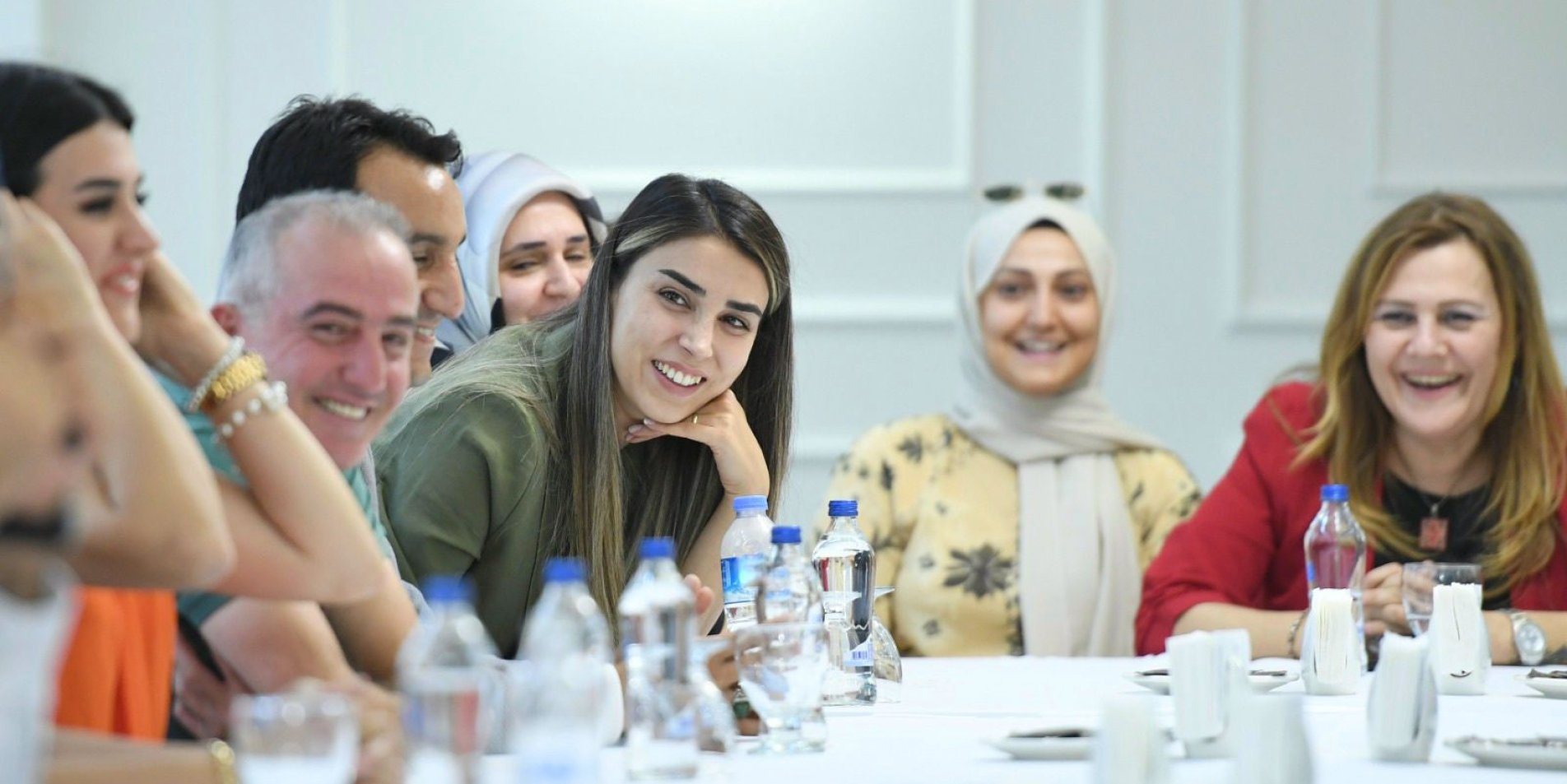 MEB 24 Kasım Öğretmenler Günü, Özel Etkinliklerle Coşkuyla Kutlanacak! 24 KASIM ÖĞRETMENLER GÜNÜ, ÖZEL ETKİNLİKLERLE KUTLANACAK