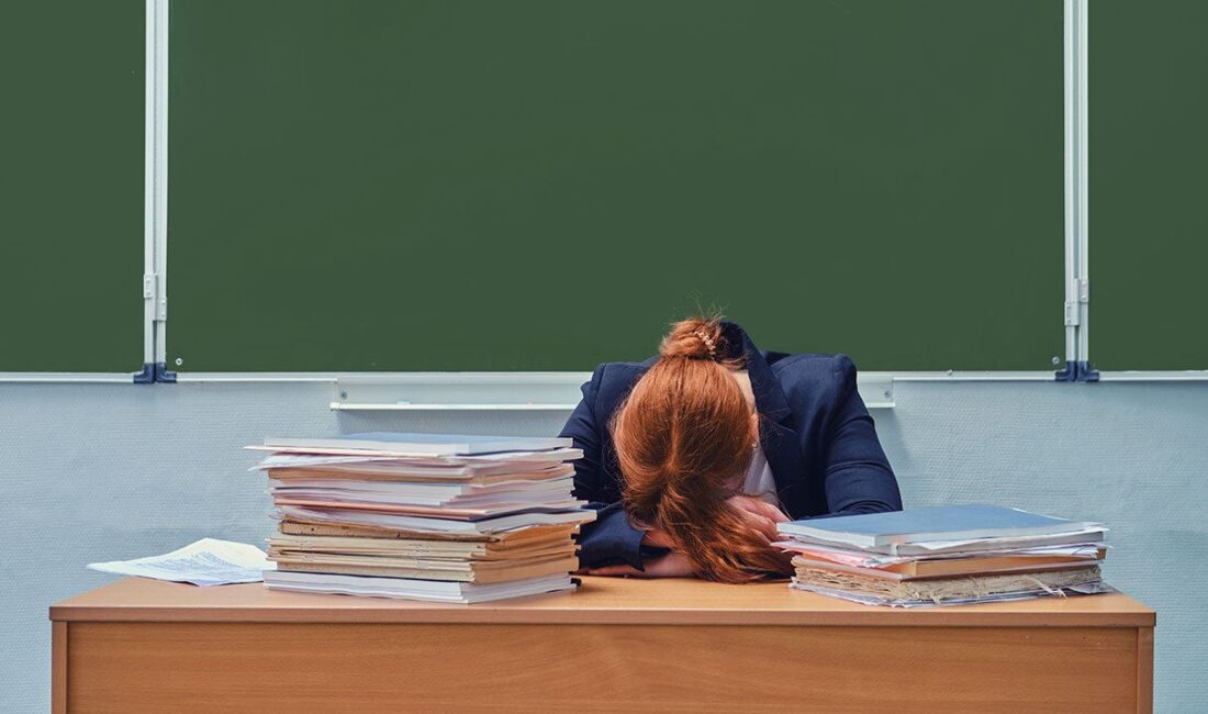 MEB’in Bilgisayar Öğretmenleri: Mutsuzluk ve İş Yükü Sorunu Kodlama Eğitimi