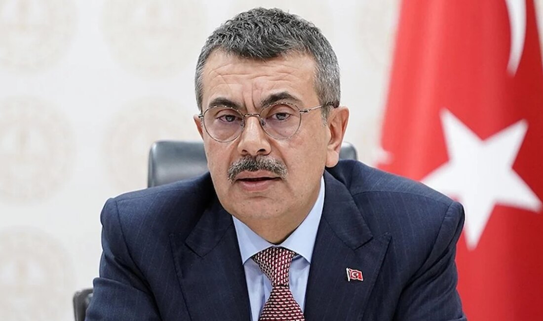 10 Kasım’da Okullar Kapalı: Atatürk’ün Anısına Saygı Milli Eğitim Bakanı